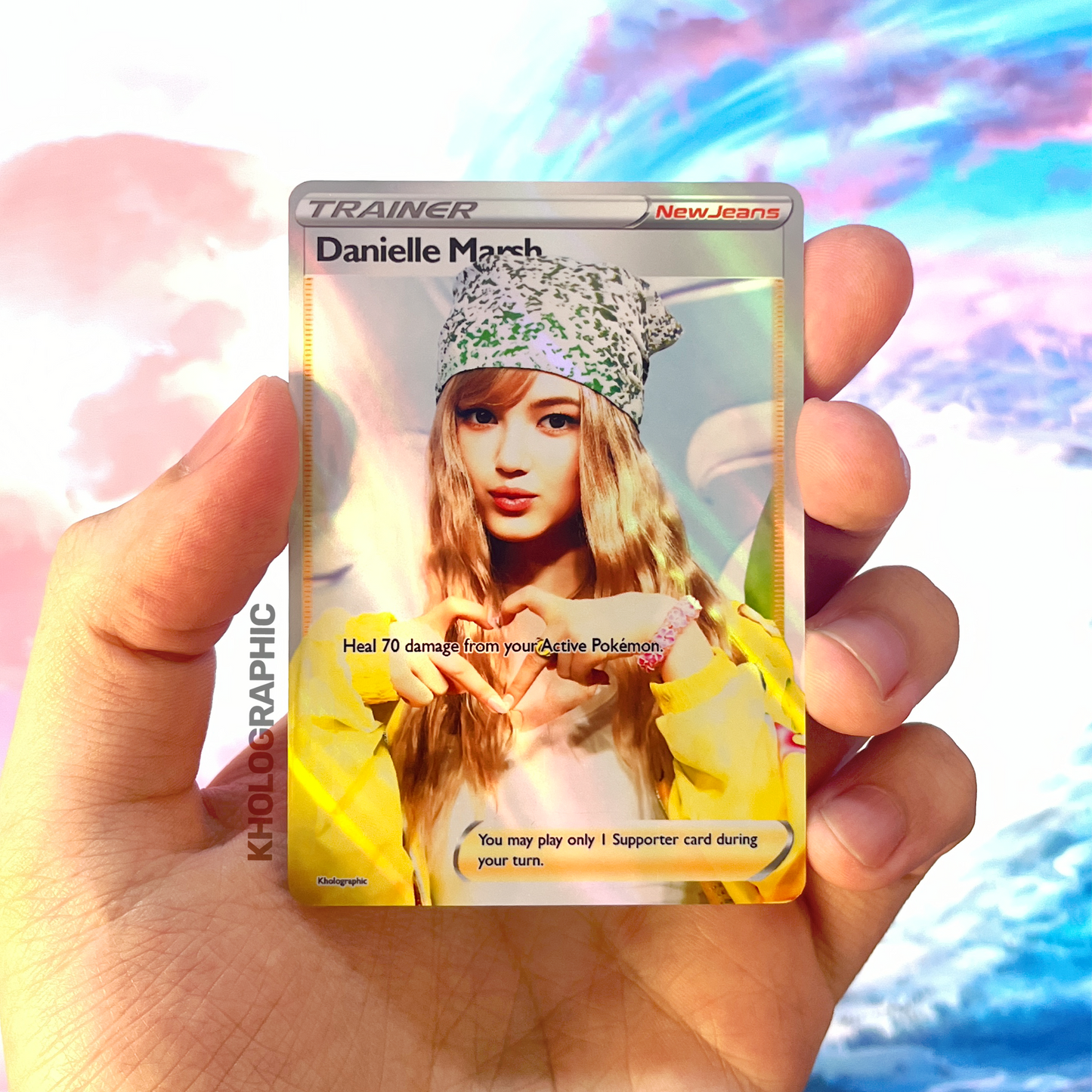 NewJeans Trainers Holographic Cards